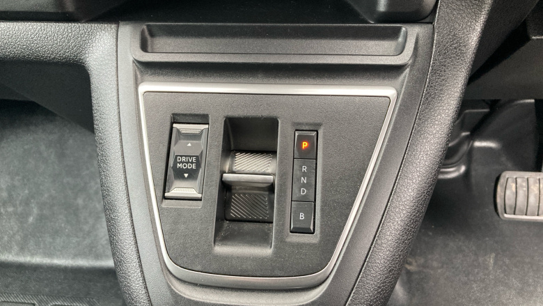 Toyota Proace Verso 100kW Shuttle Long 50kWh 5dr Auto Electric Estate